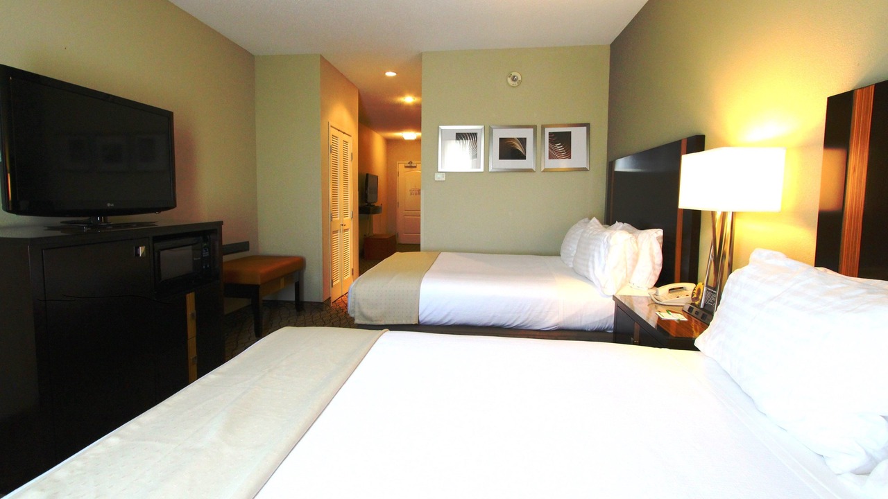 Photo of Bedroom in Effingham