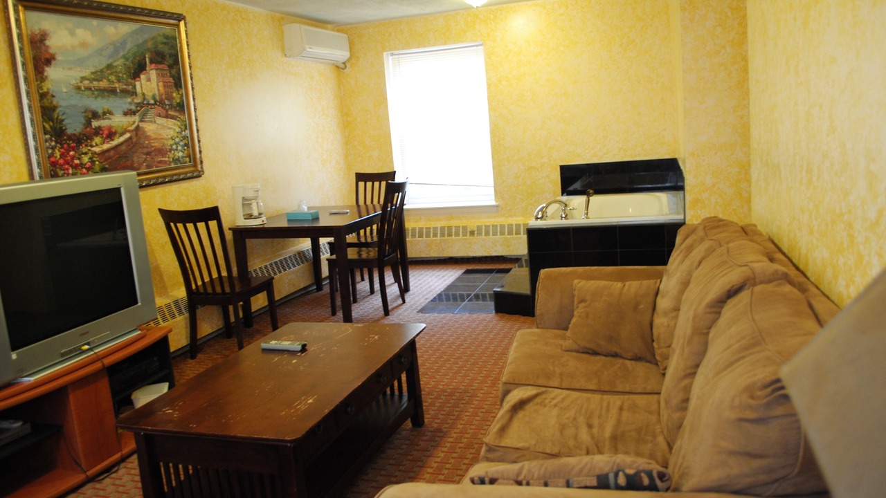 Photo of Livingroom in Chinatown