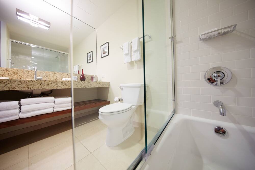 Photo of Bathroom in Champaign