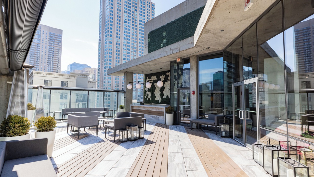 Photo of Outdoor in Near North Side