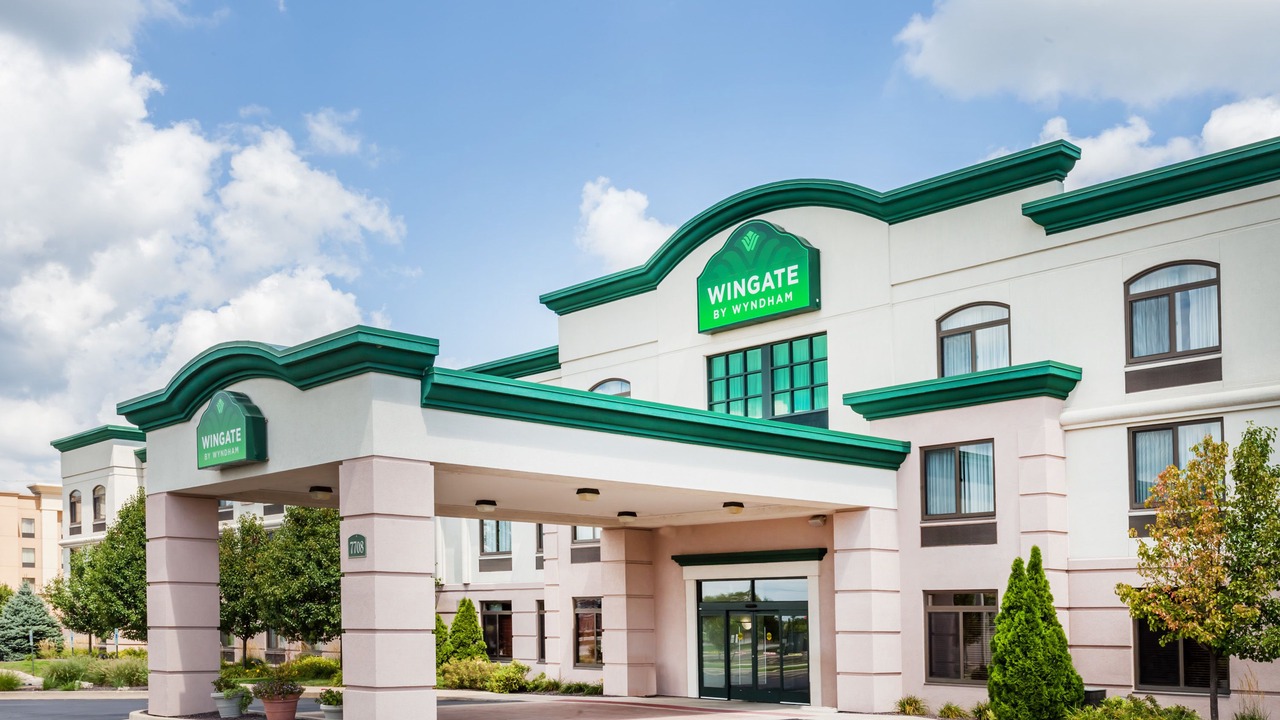 Photo of Buildings in Orange Prairie