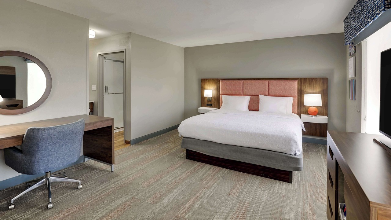 Photo of Bedroom in Glen Carbon