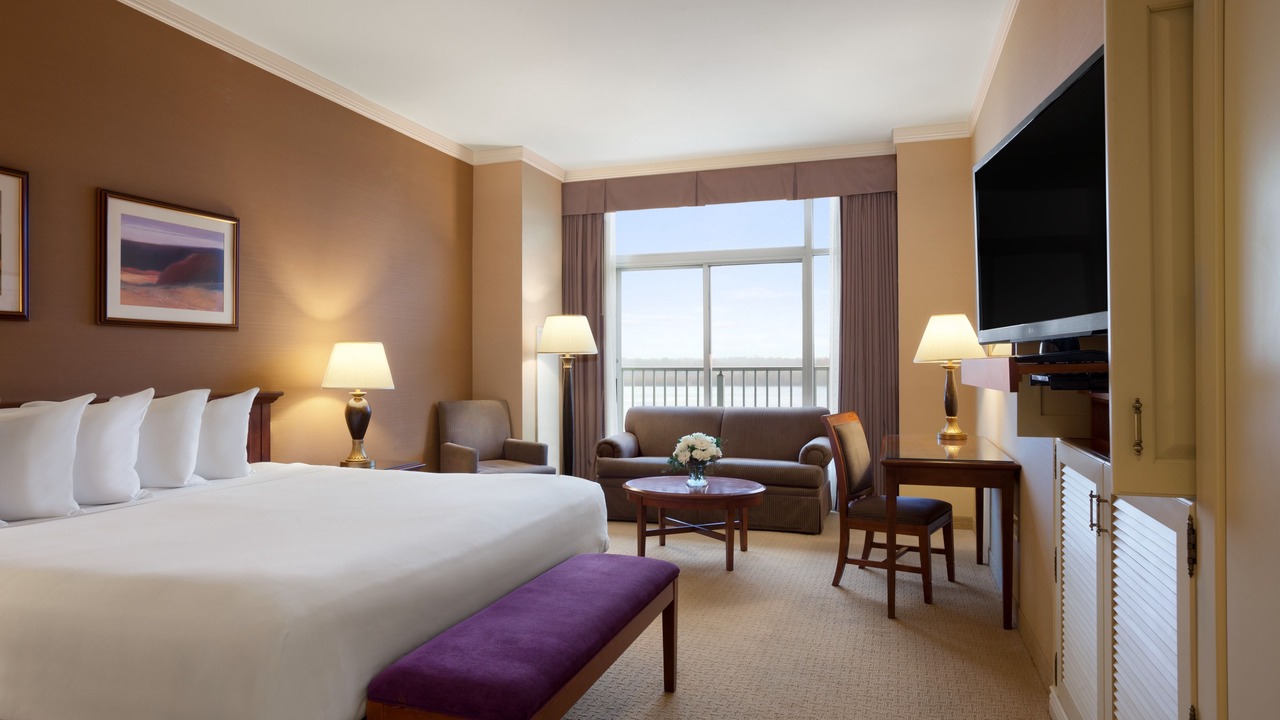 Photo of Bedroom in Metropolis