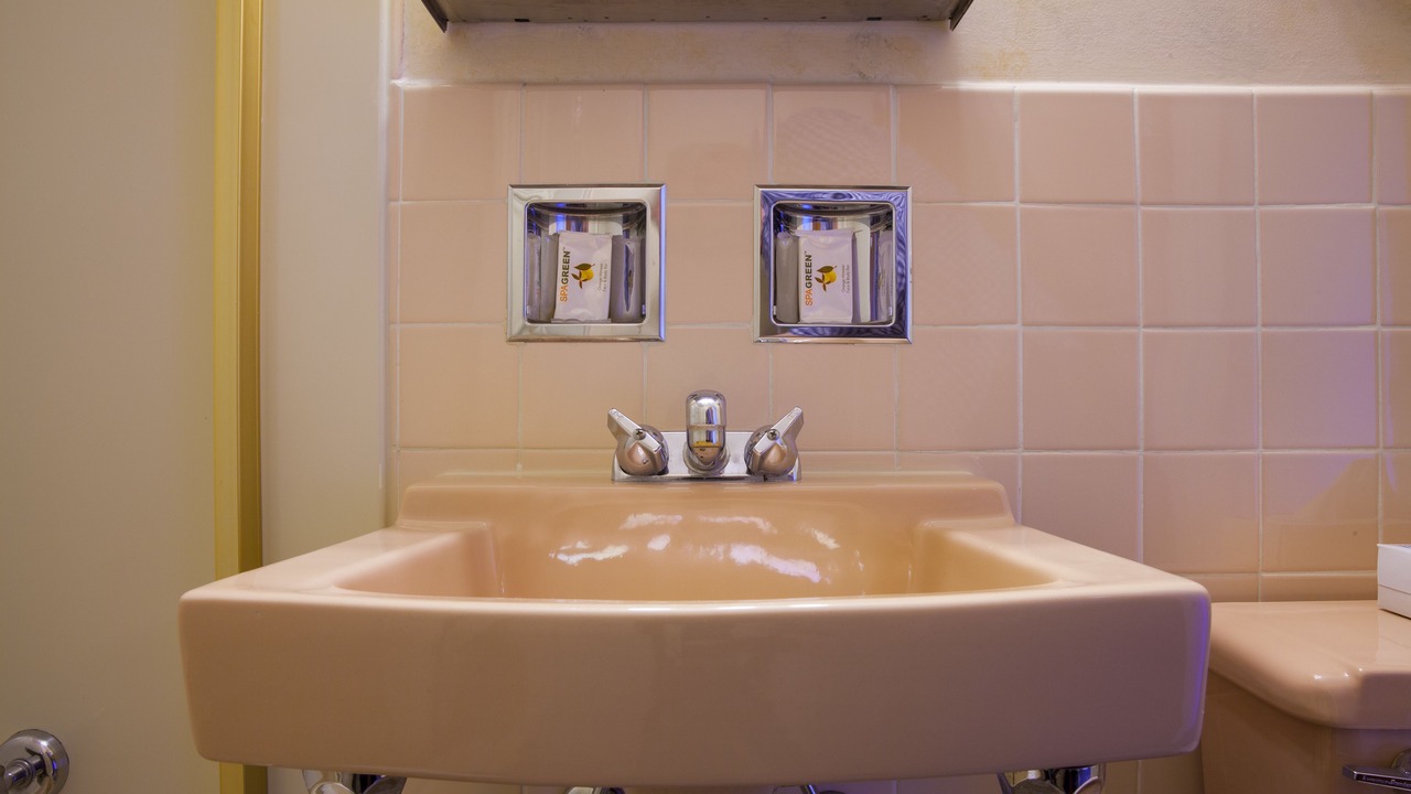 Photo of Bathroom in Edgewater