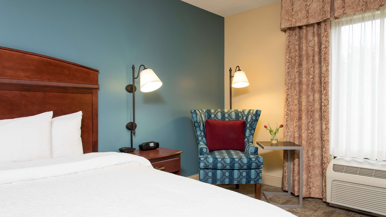 Photo of Bedroom in Normal