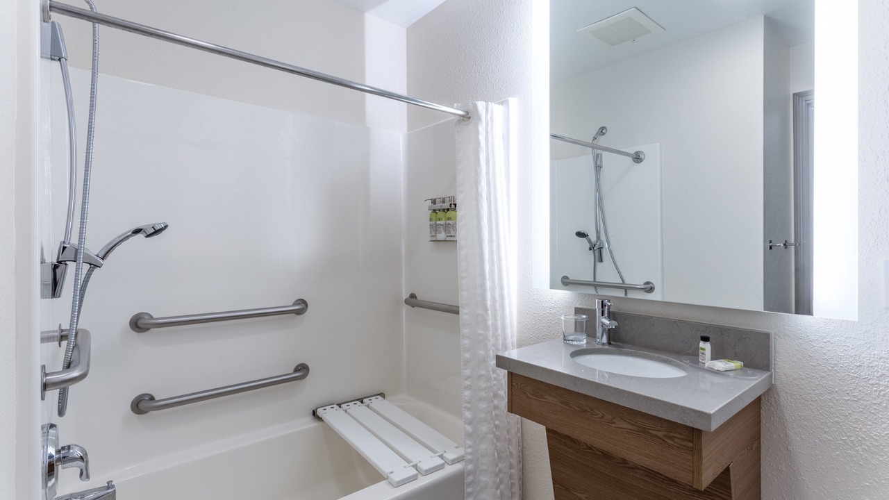 Photo of Bedroom in O'Fallon