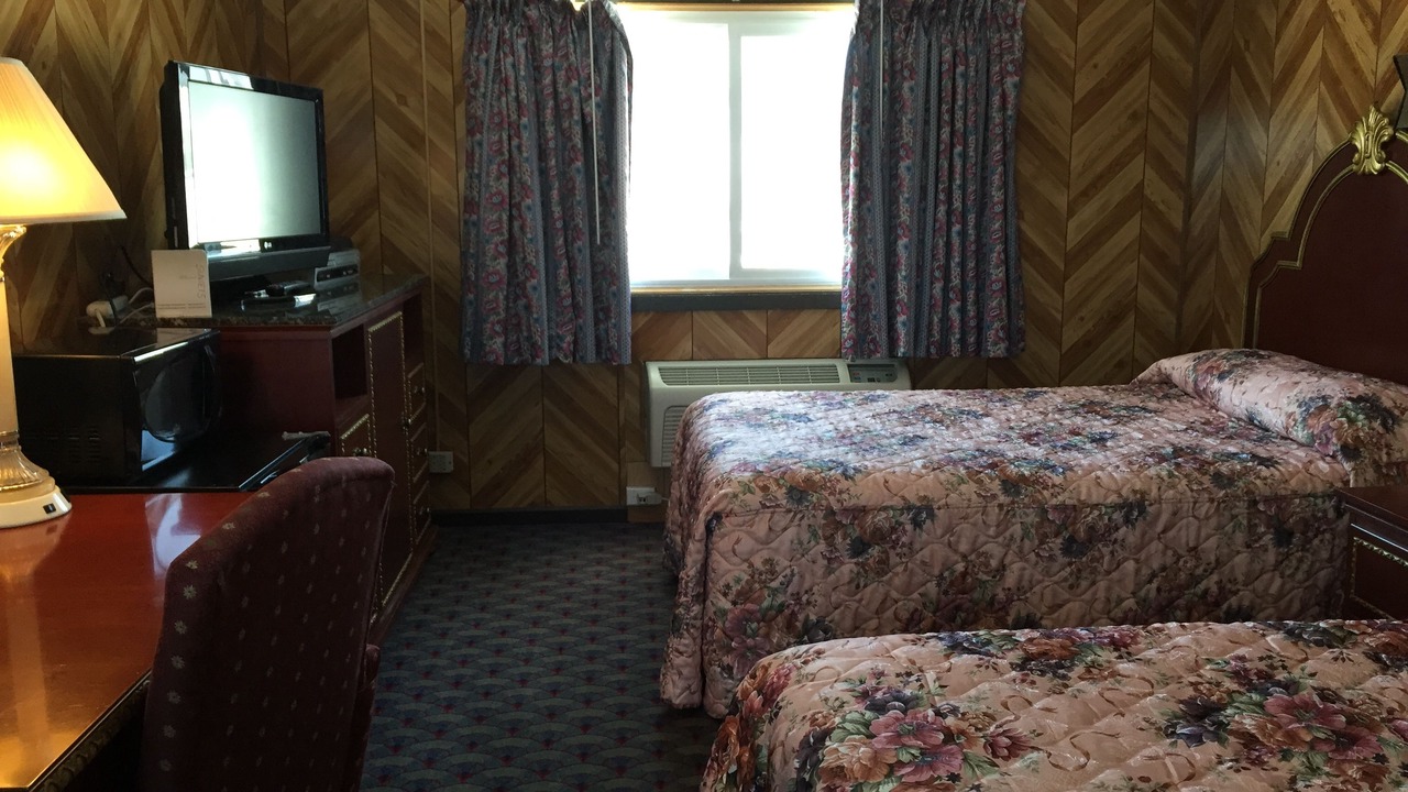 Photo of Bedroom in Lake Bluff