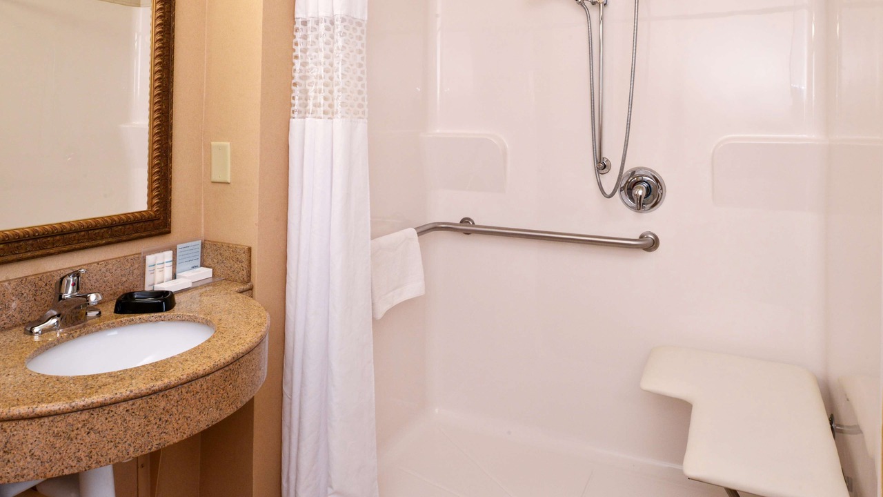 Photo of Bathroom in Litchfield