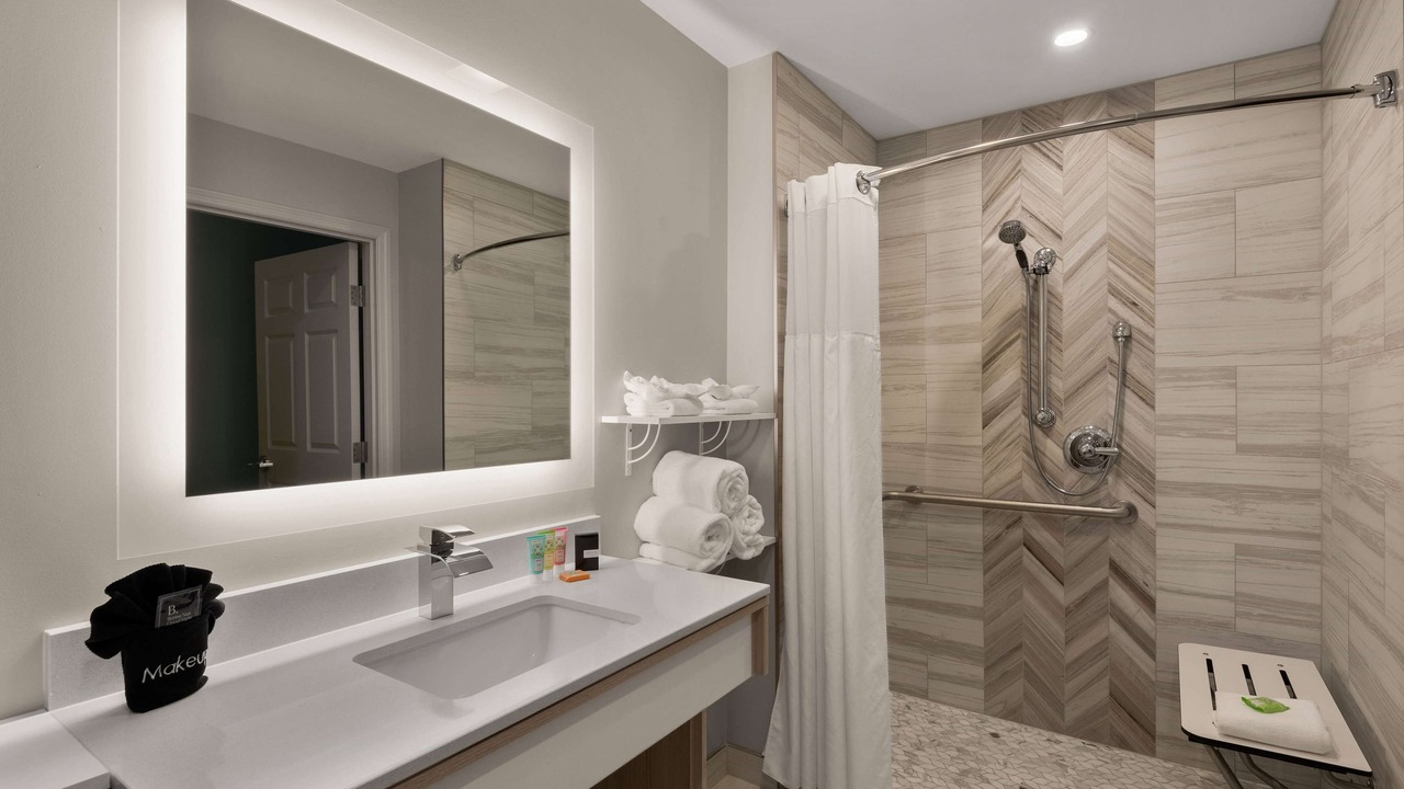 Photo of Bathroom in Galena