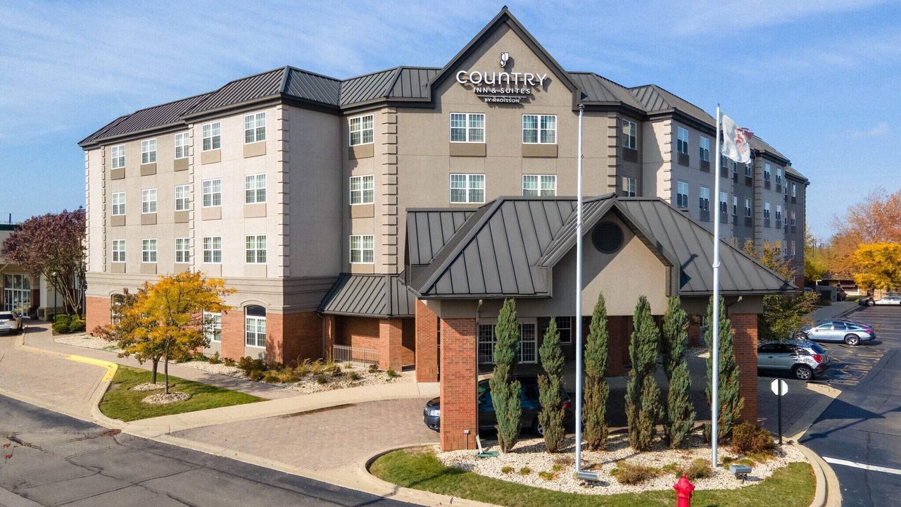 Photo of Outdoor in Elk Grove Village