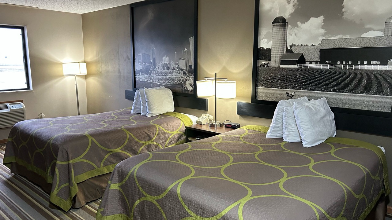 Photo of Bedroom in Gilman