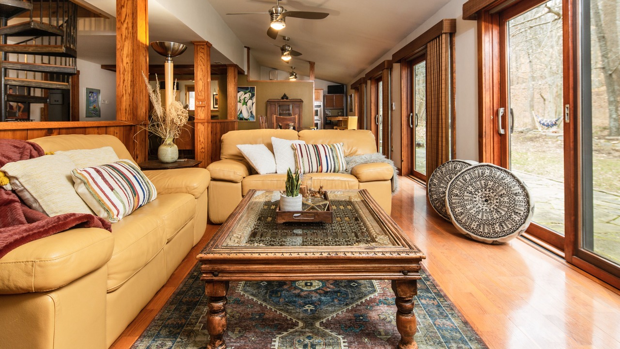 Photo of Livingroom in Pomona