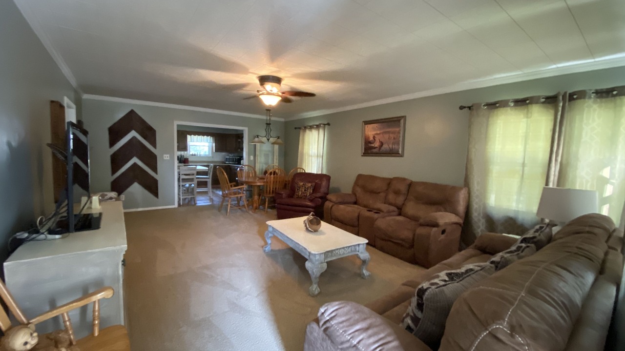 Photo of Livingroom in Pittsfield
