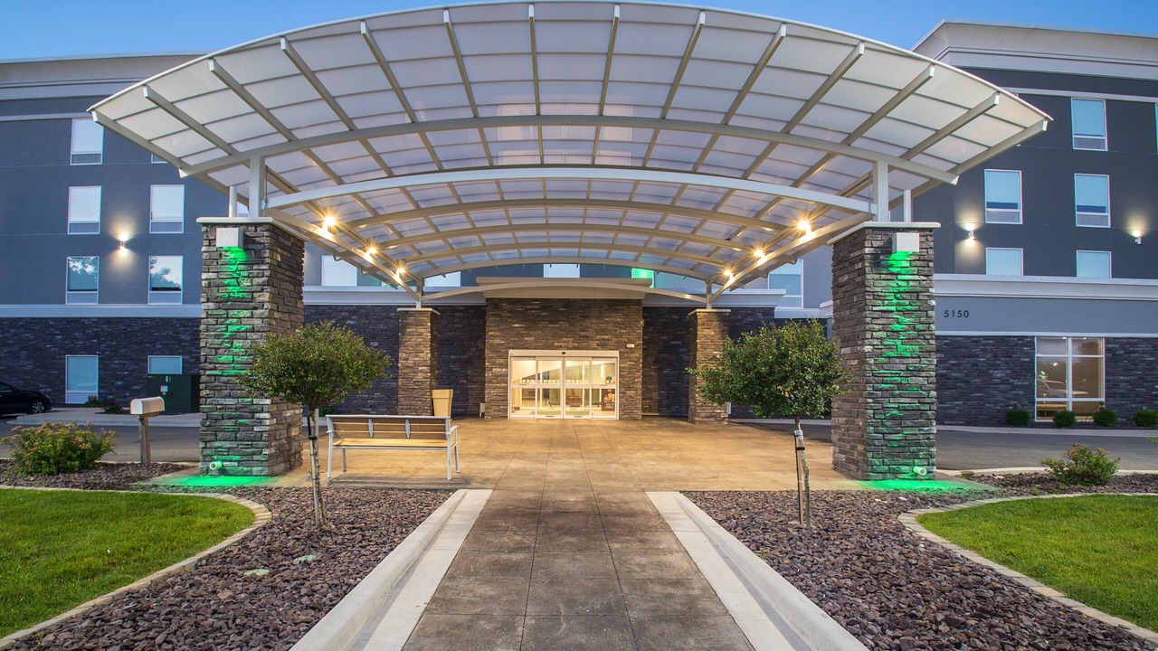 Photo of Buildings in Decatur