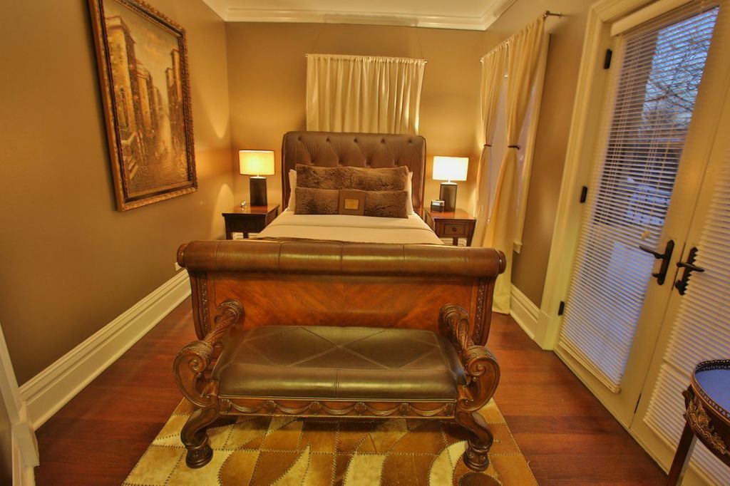 Photo of Bedroom in Lincoln Park
