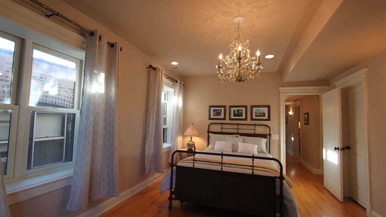 Photo of Livingroom in Rogers Park