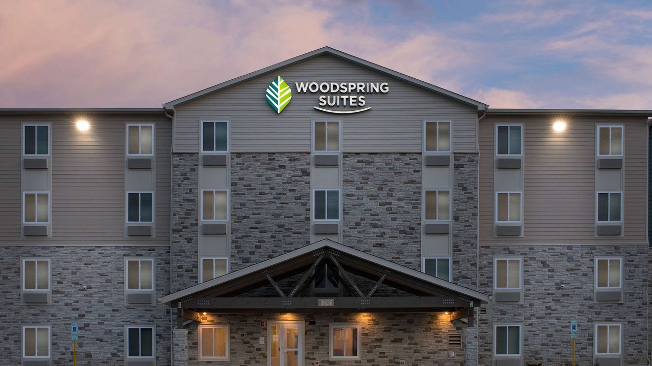 Photo of Buildings in Tinley Park