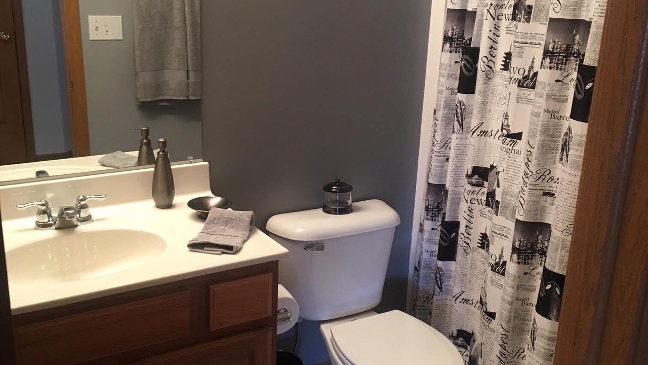 Photo of Bathroom in Chicago Ridge