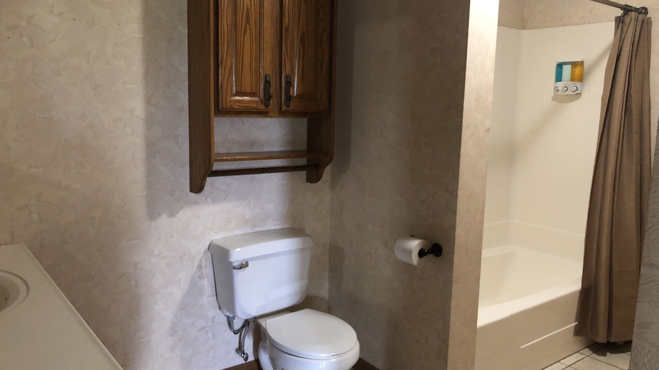 Photo of Bathroom in Nauvoo