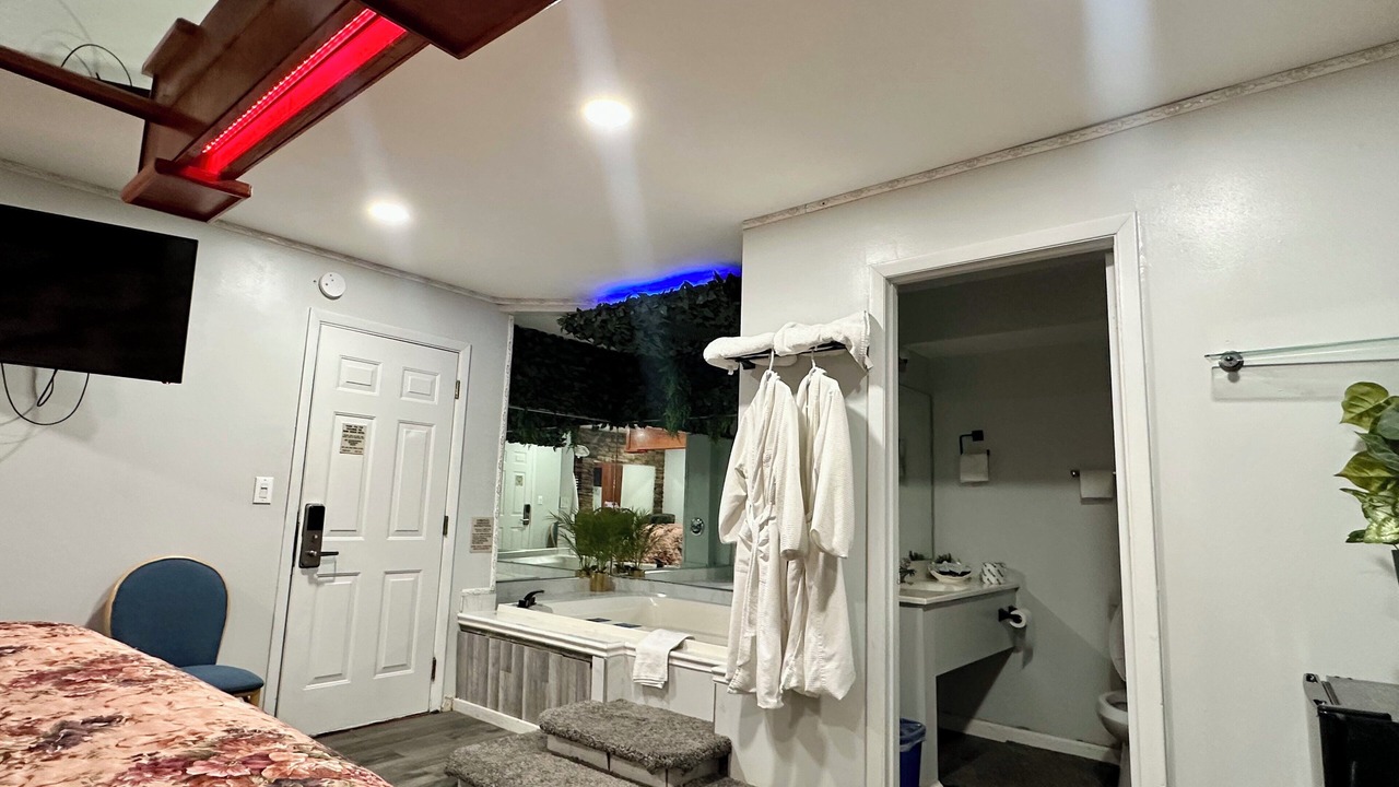 Photo of Bedroom in Des Plaines