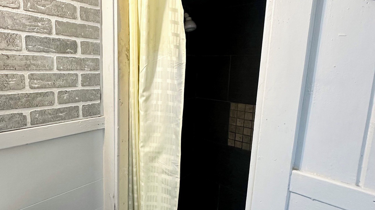 Photo of Bathroom in Des Plaines