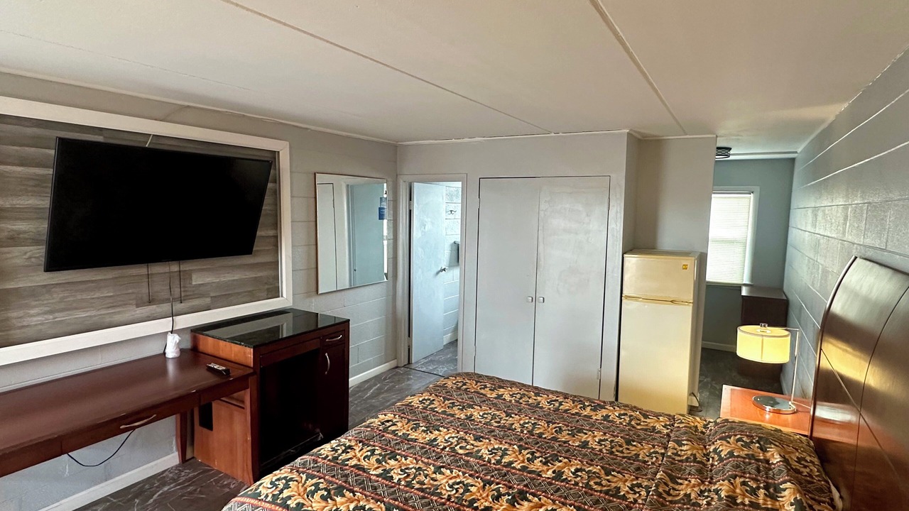 Photo of Bedroom in Des Plaines