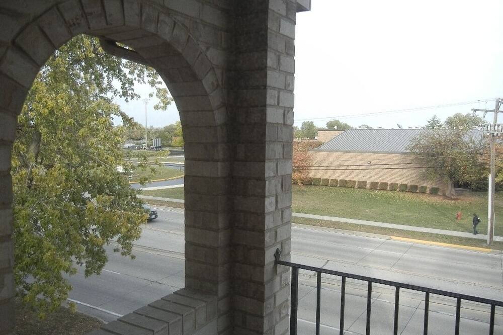 Photo of Others in Oak Lawn