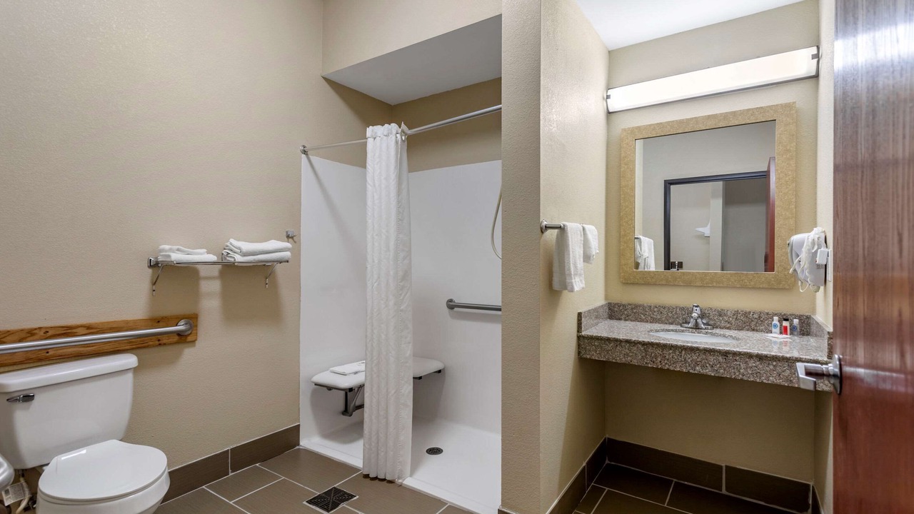 Photo of Bathroom in Carbondale