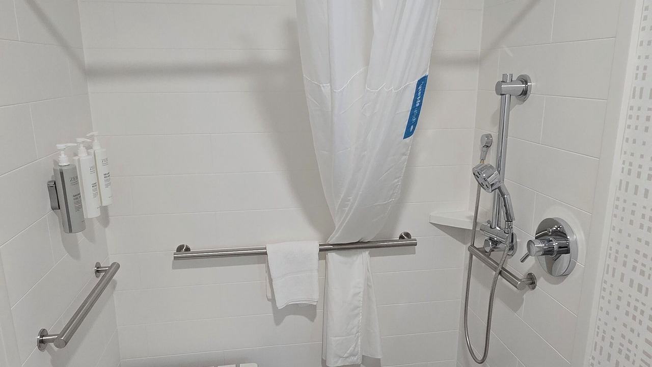 Photo of Bathroom in Deer Park