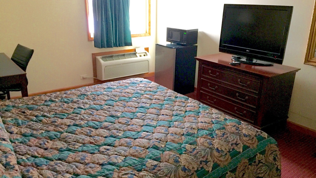 Photo of Bedroom in Waukegan