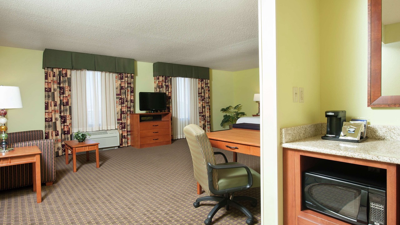 Photo of Bedroom in Macomb
