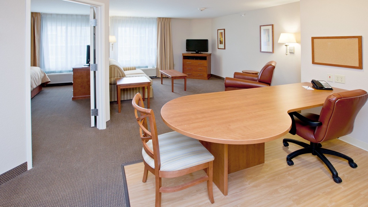 Photo of Livingroom in Champaign
