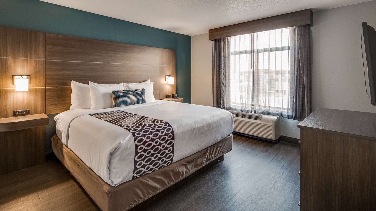 Photo of Bedroom in Champaign