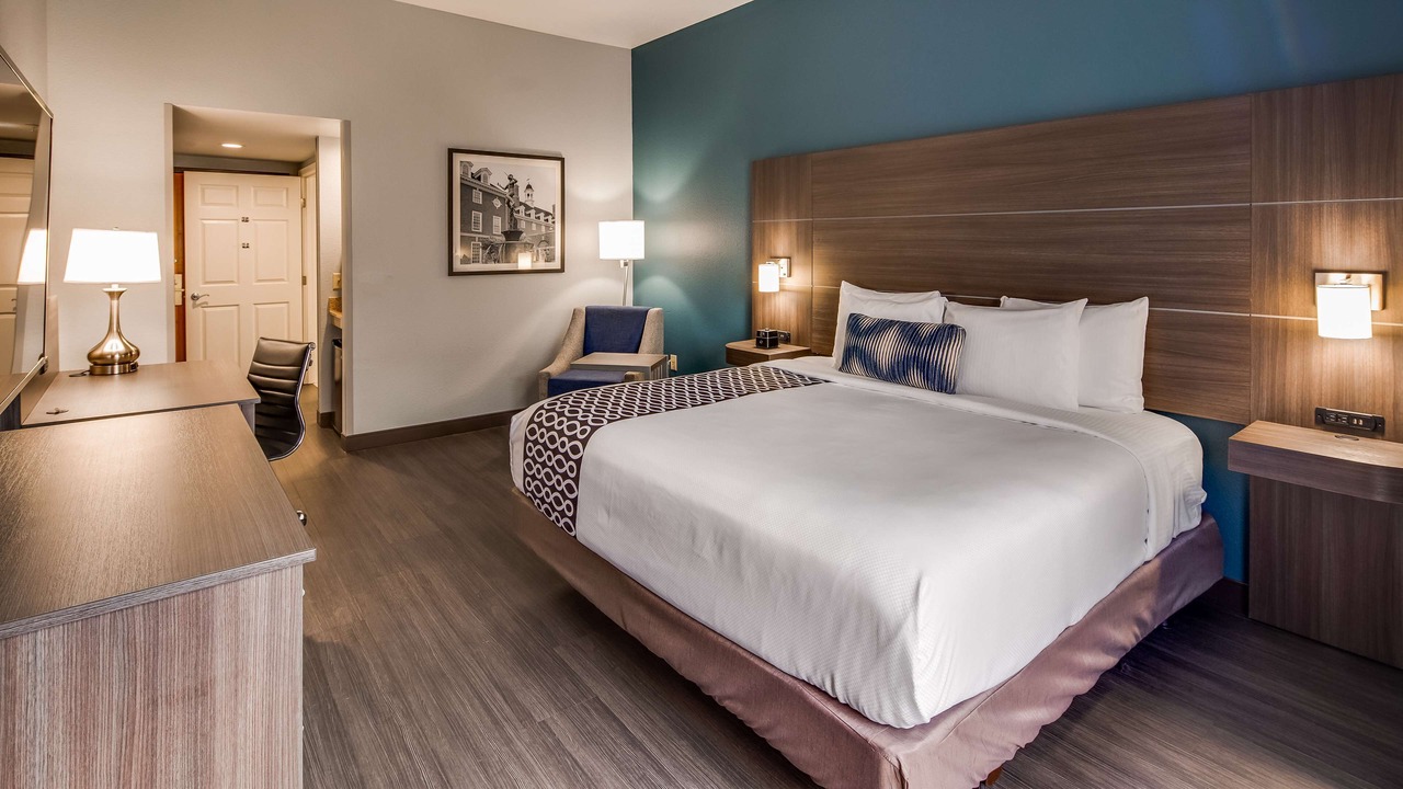 Photo of Bedroom in Champaign