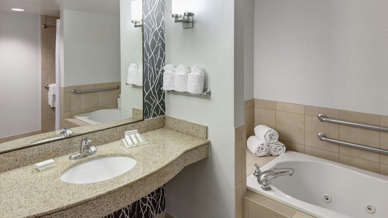 Photo of Bedroom in Warrenville