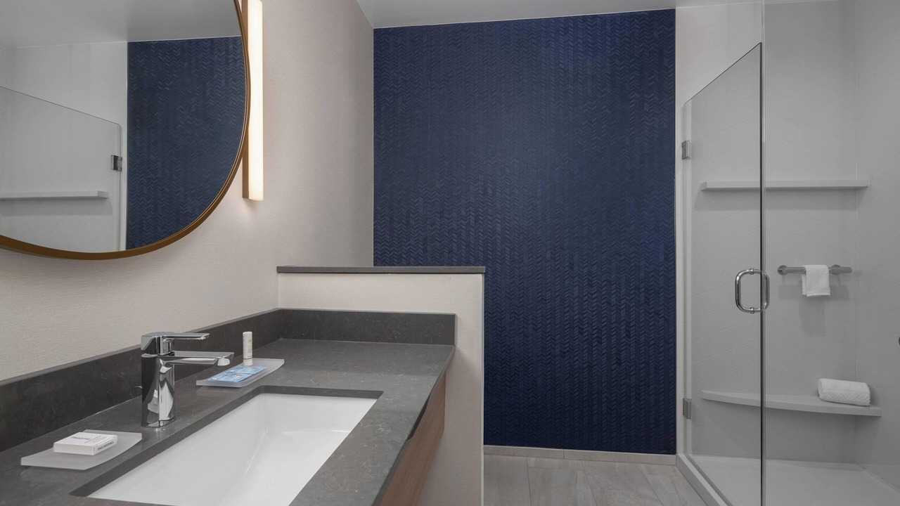 Photo of Bathroom in Russell