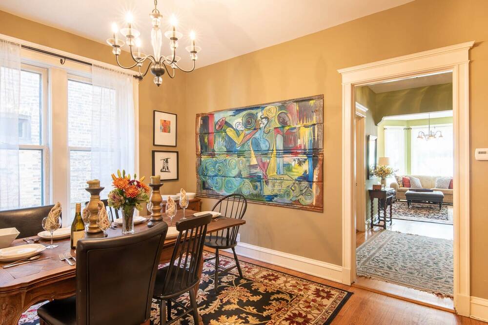 Photo of Bedroom in Lakeview