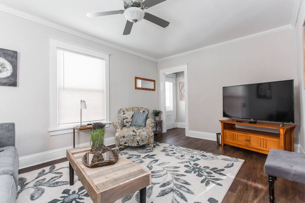Photo of Livingroom in Libertyville