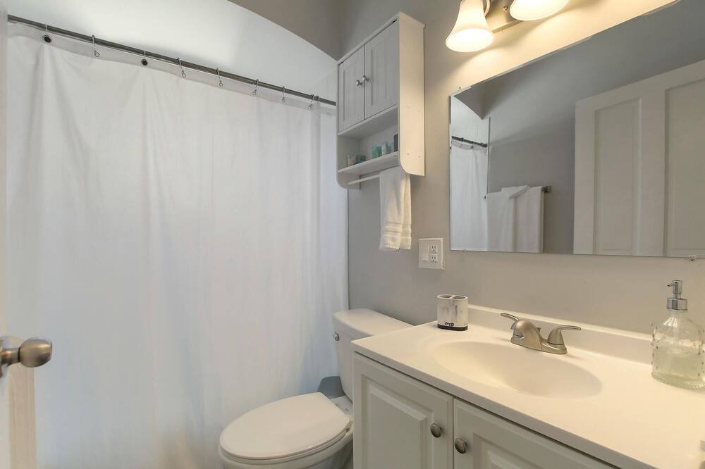 Photo of Bathroom in Libertyville