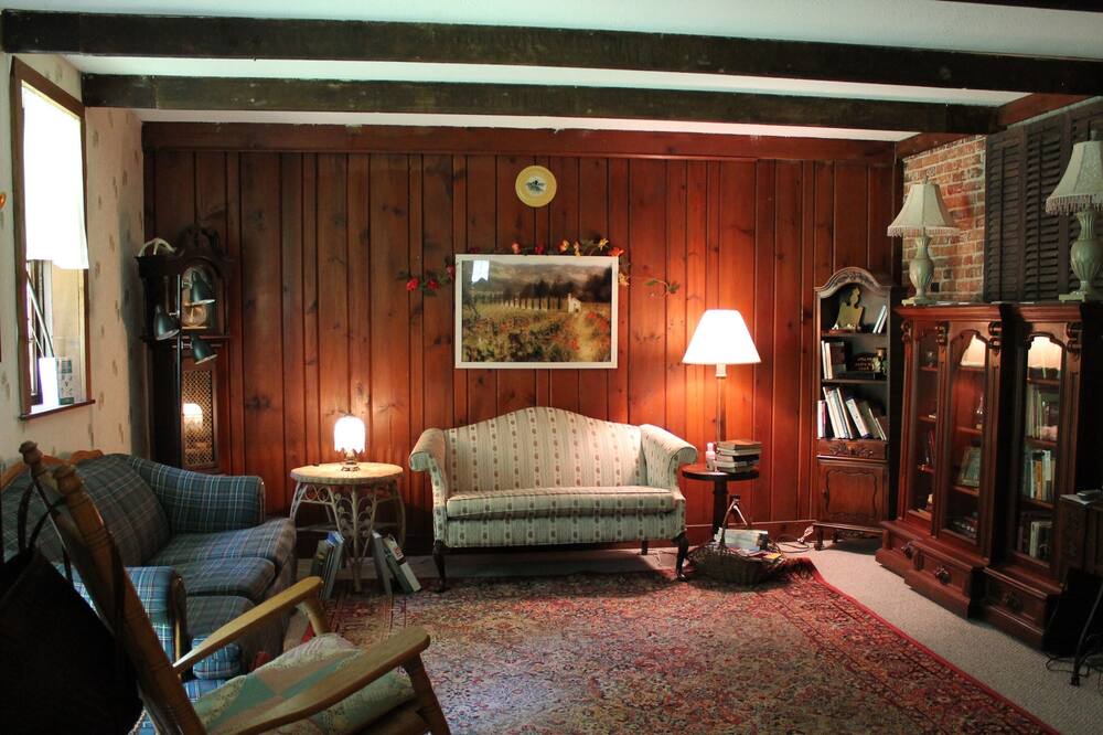 Photo of Bedroom in Washington