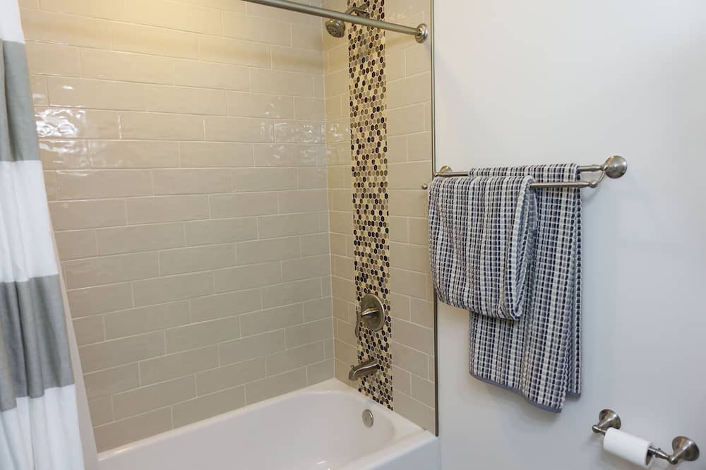 Photo of Bathroom in Scheller
