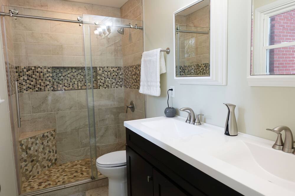 Photo of Bathroom in Scheller
