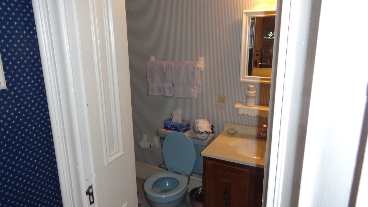 Photo of Bathroom in Rock Island