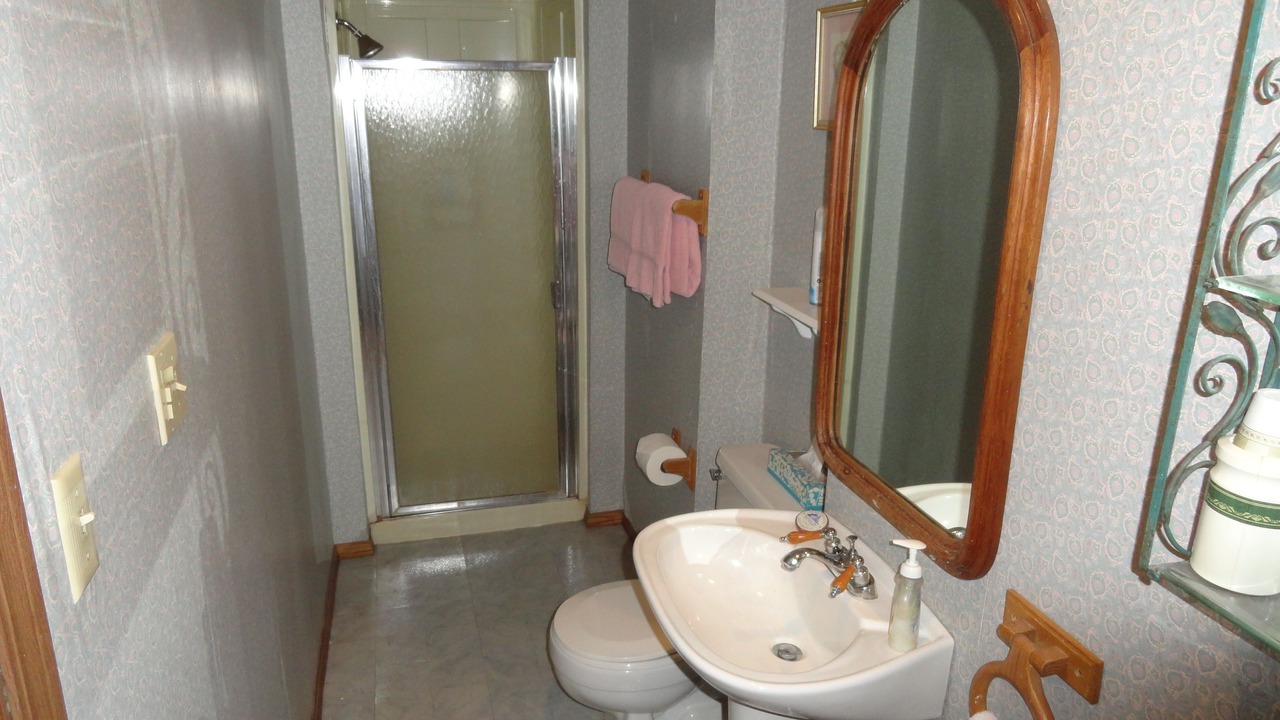 Photo of Bathroom in Rock Island
