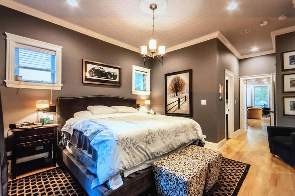 Photo of Bedroom in Ravenswood
