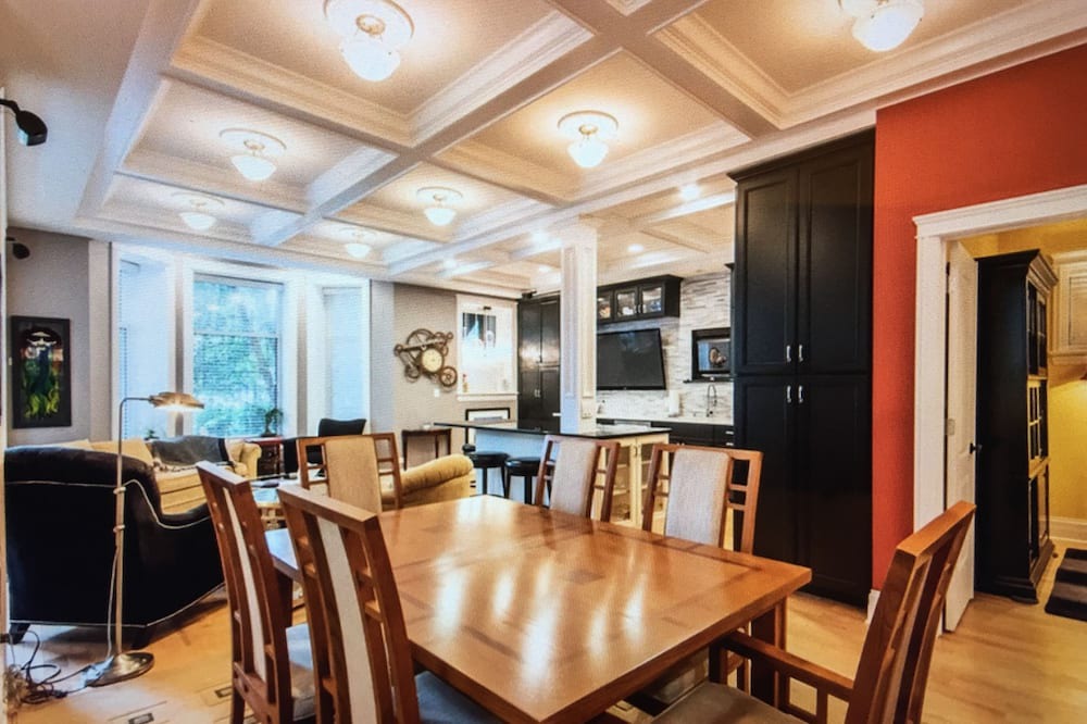 Photo of Kitchen in Ravenswood