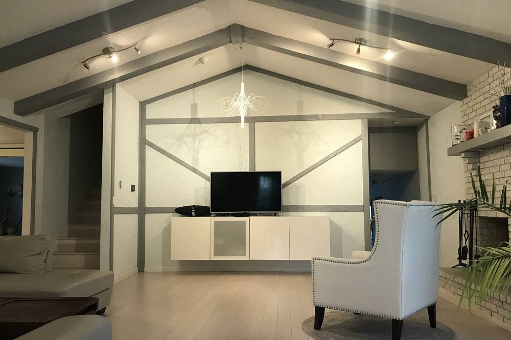 Photo of Bedroom in Shiloh