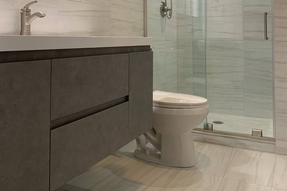 Photo of Bathroom in Shiloh