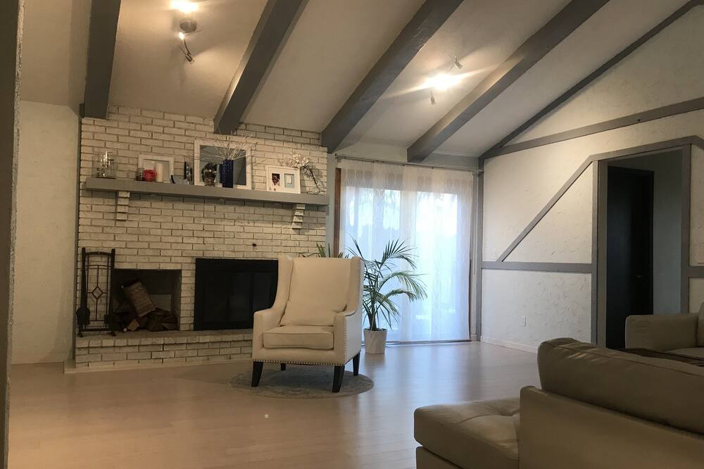 Photo of Bedroom in Shiloh