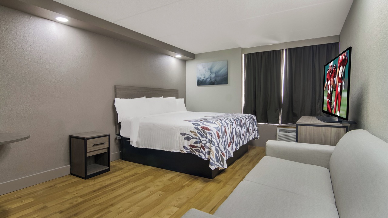 Photo of Bedroom in North Aurora
